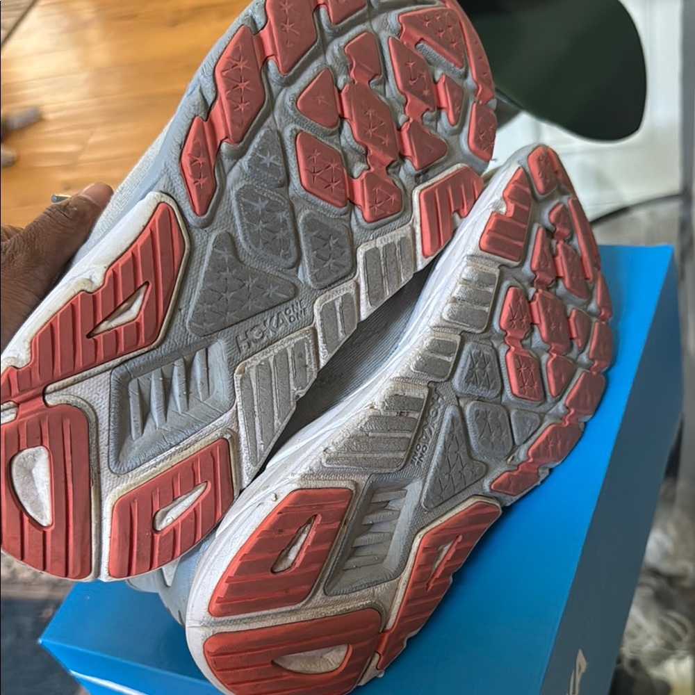 HOKA Arahi Light Blue Running Shoes - Size 10 - Picture 4 of 8